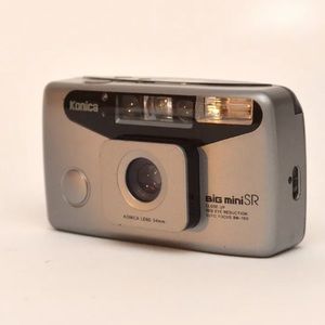 Konica Big Mini SR - FILM TESTED - Compact Autofocus 35mm